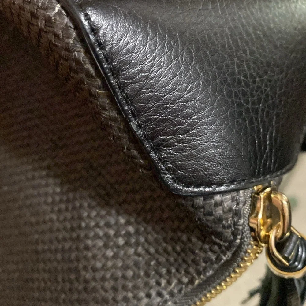 Vintage Henri Bendel black woven gold hardware tassels expandable tote bag - Picture 8 of 16